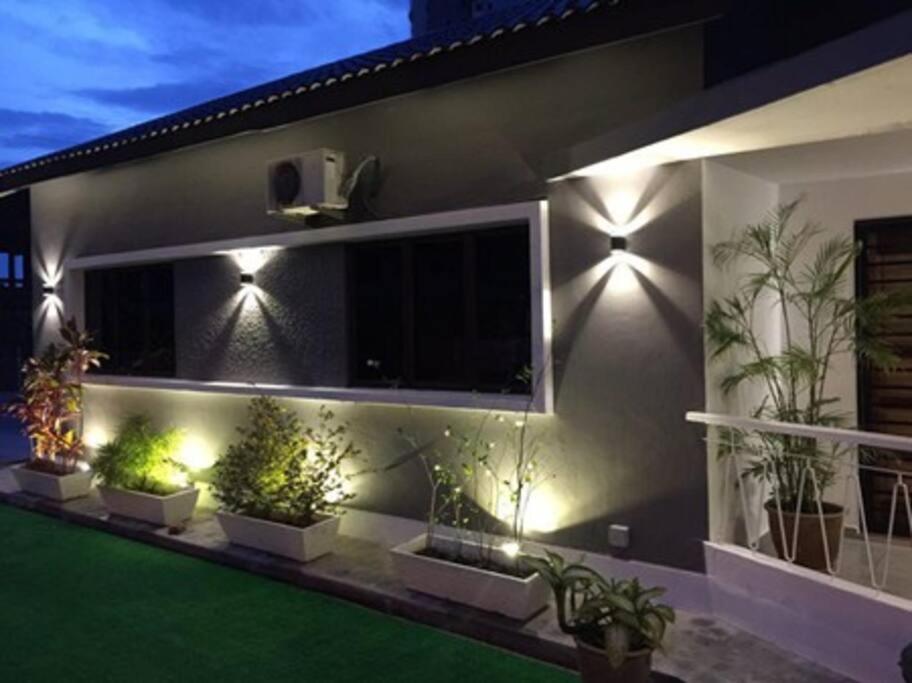 Melaka Beach Villa Kelebang Besar Экстерьер фото